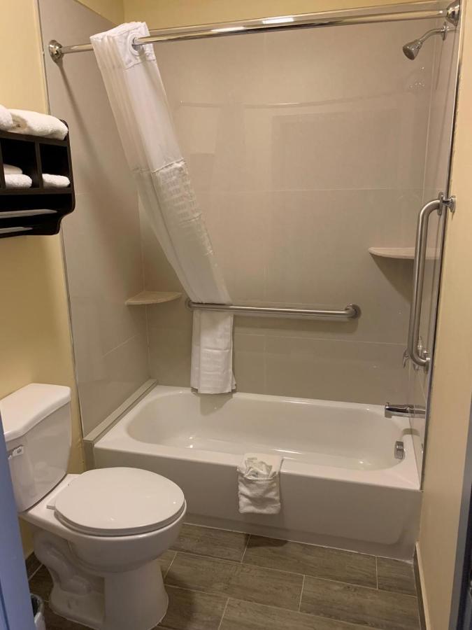 Homestay Inn & Suites 爱丁堡 外观 照片