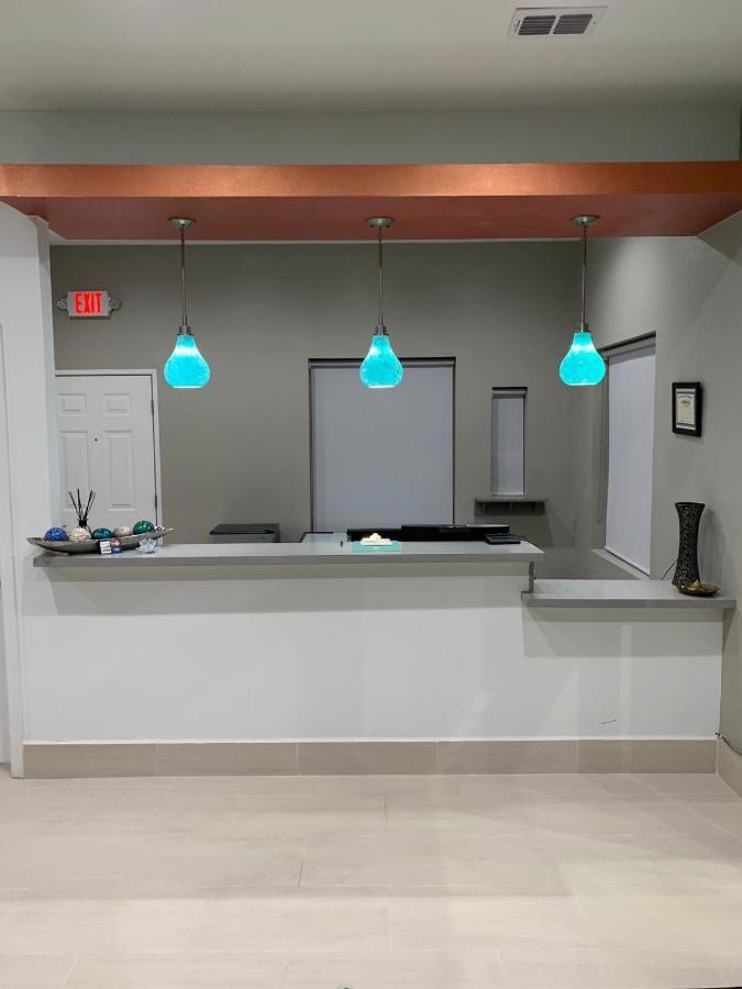 Homestay Inn & Suites 爱丁堡 外观 照片